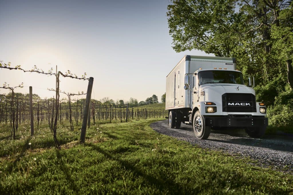 Commercial Truck
Leasing & Rental